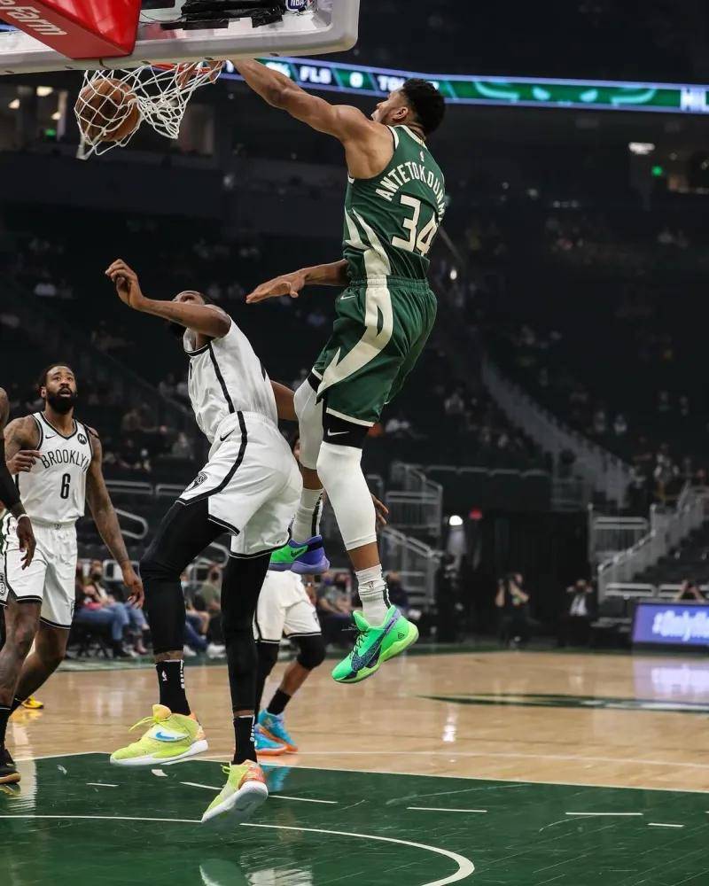 开云首页入口-包含字母哥在巴塞罗那比赛中最后时刻胜出，晋级下一阶段引发热议！的词条