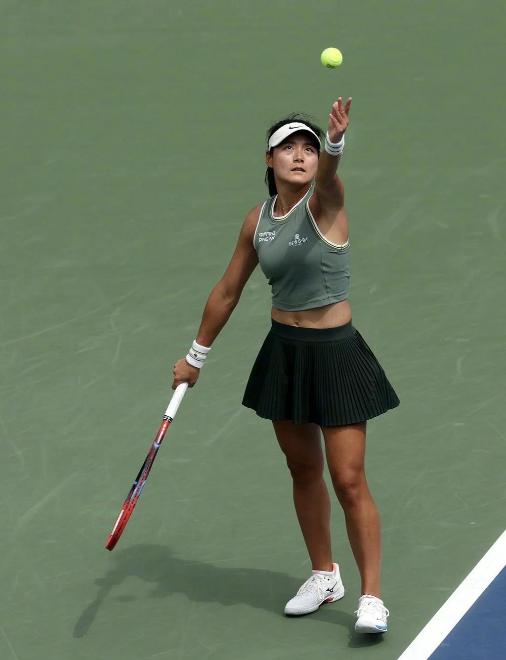 开云官网首页-阿扎伦卡重返赛场，出色防守首场状态出色，G2观众沸腾！